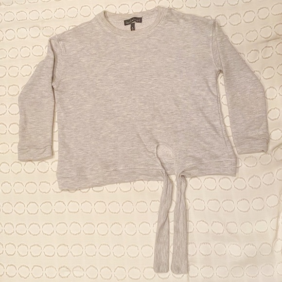 Derek Heart Light Grey Self Tie Crewneck - Picture 3 of 7